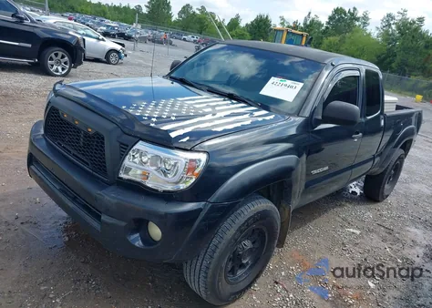 2006 Toyota Tacoma Prerunner V6 from USA, damaged, VIN 5TETU62N36Z165689